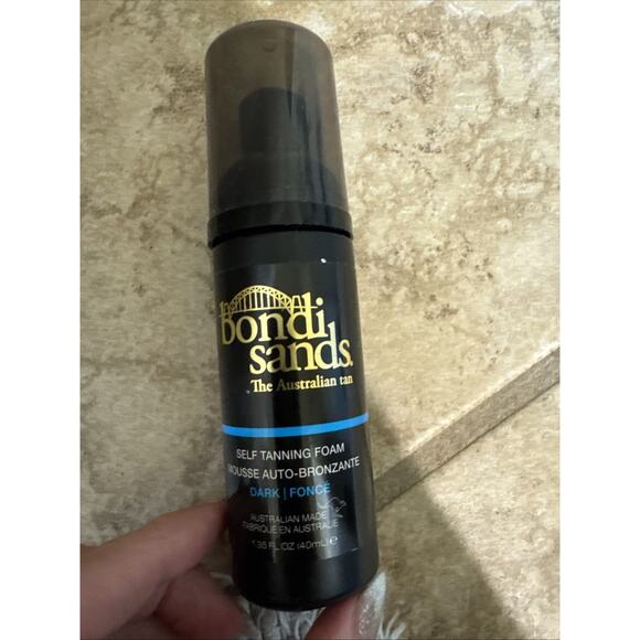 NEW BONDI SANDS SELF TANNING FOAM DARK 1.35 fl oz TRAVEL STOCKING STUFFER - Picture 2 of 3